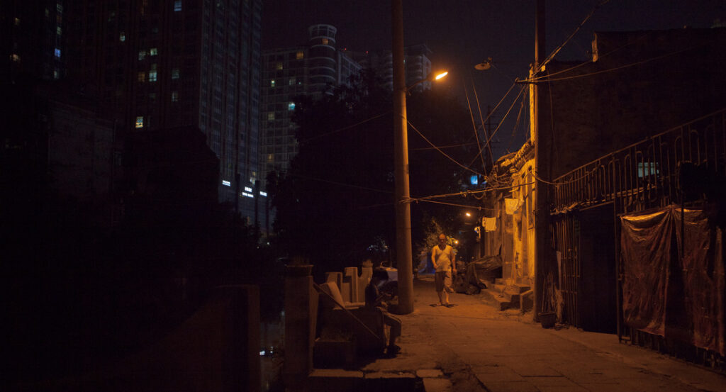 《日光之下》劇照