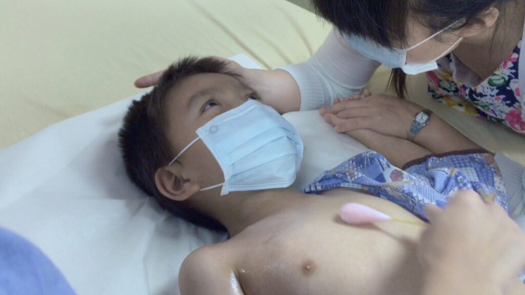 Crossing_s End_still_d