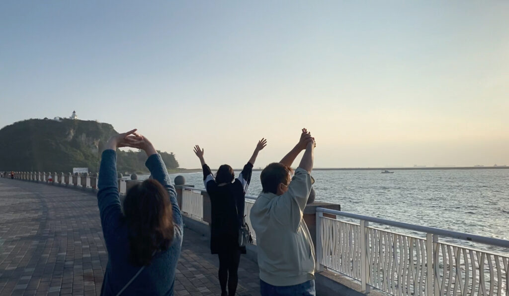 Family trips_still_d