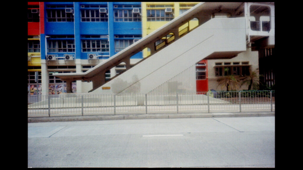 Tugging Diary_still_f