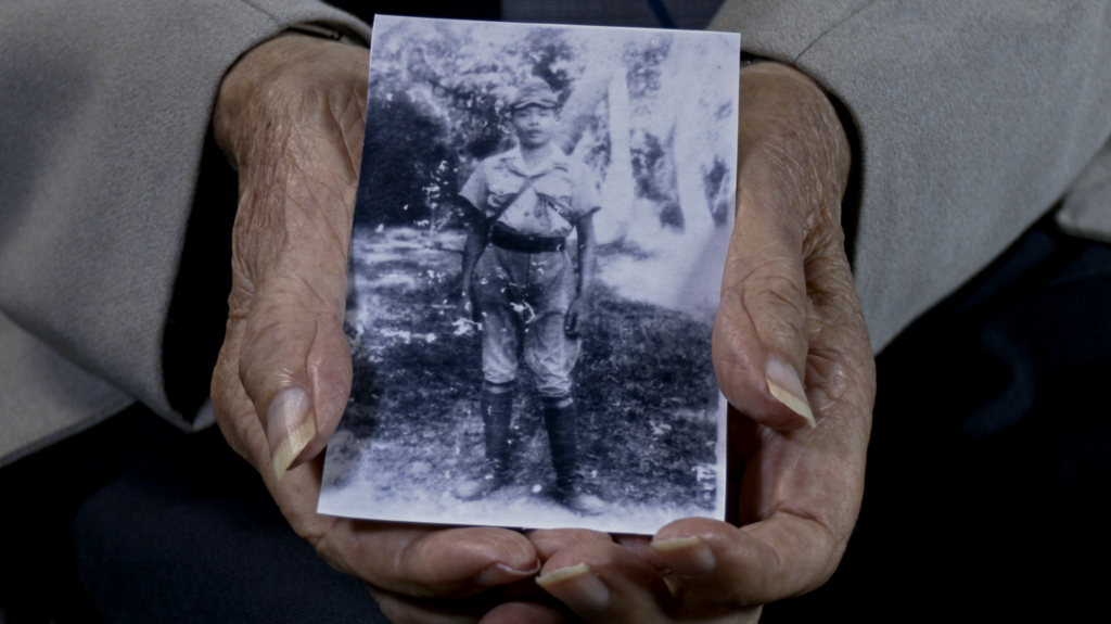 From Island to Island_Still8