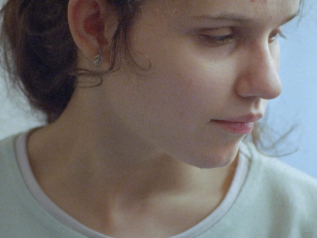 Of Dreams in the Dream of Another Mirror_Still2