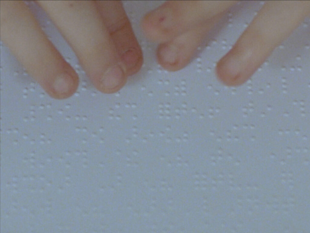 Of Dreams in the Dream of Another Mirror_Still6