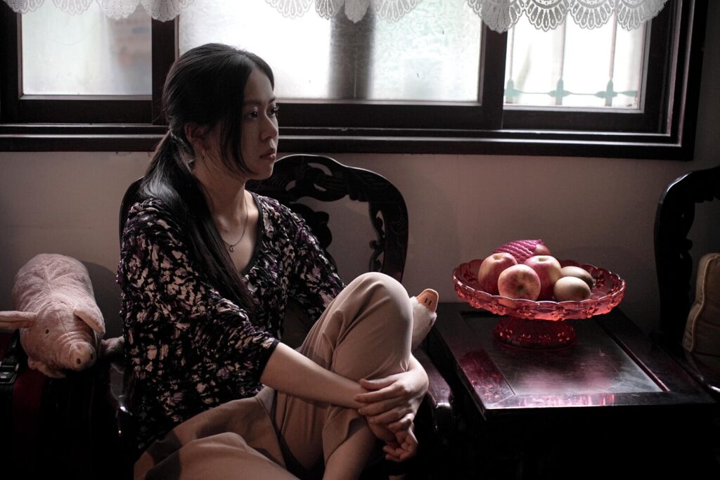 04b__JAS07003by_copy